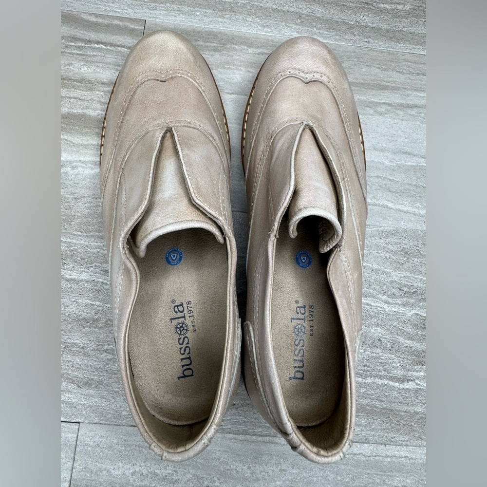Women's Libby Slip On Beige Oxford Loafers Size 37 US 6.5 - Picture 6 of 12
